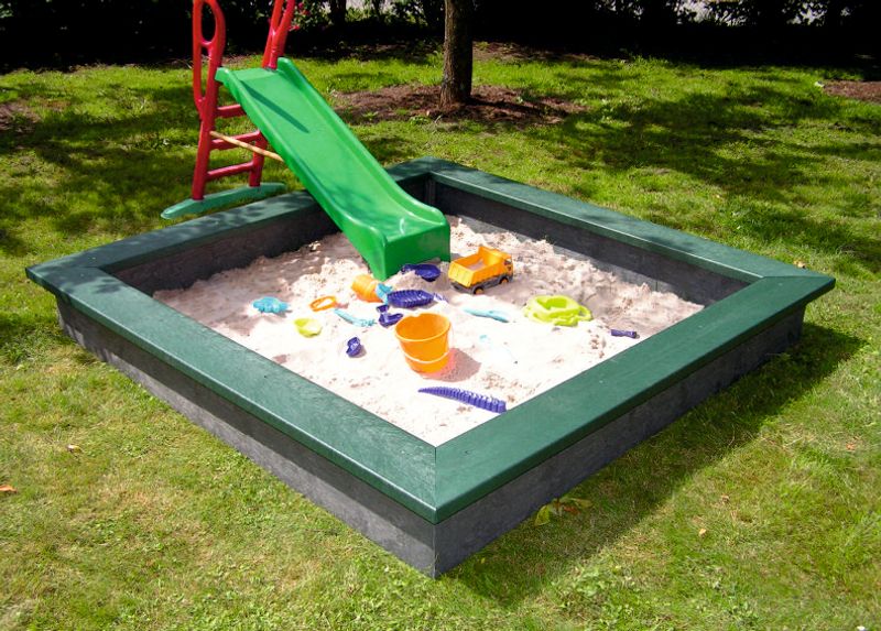 Sandkasse SAHARA 200 x 200 cm